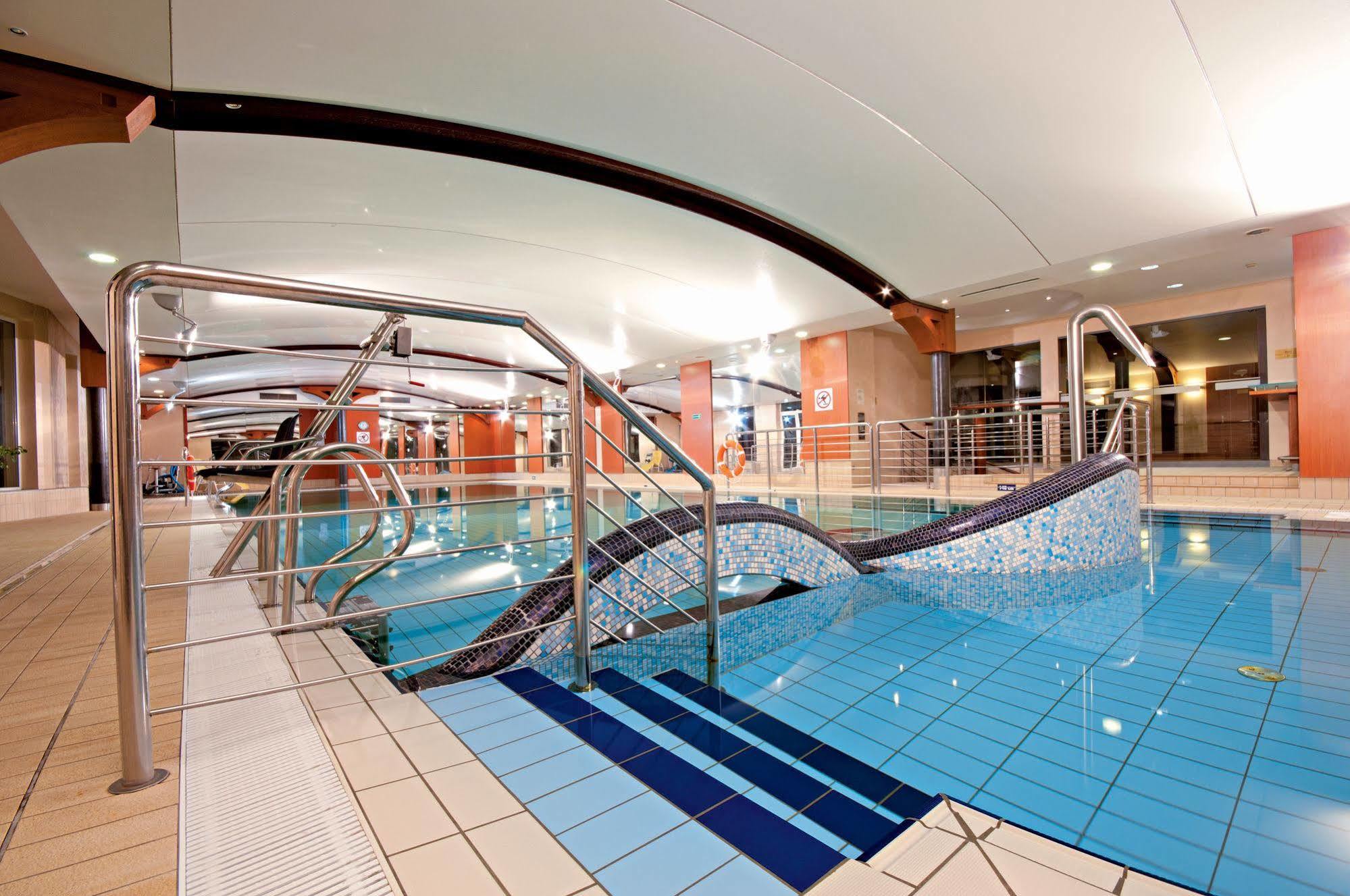 Leba Hotel & Spa Dış mekan fotoğraf